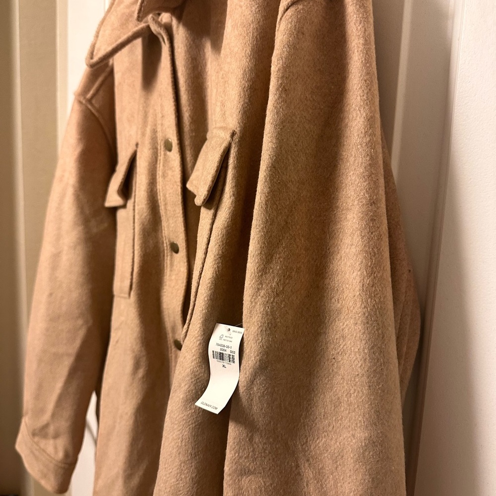 Cozy Shacket - Picture 5 of 9